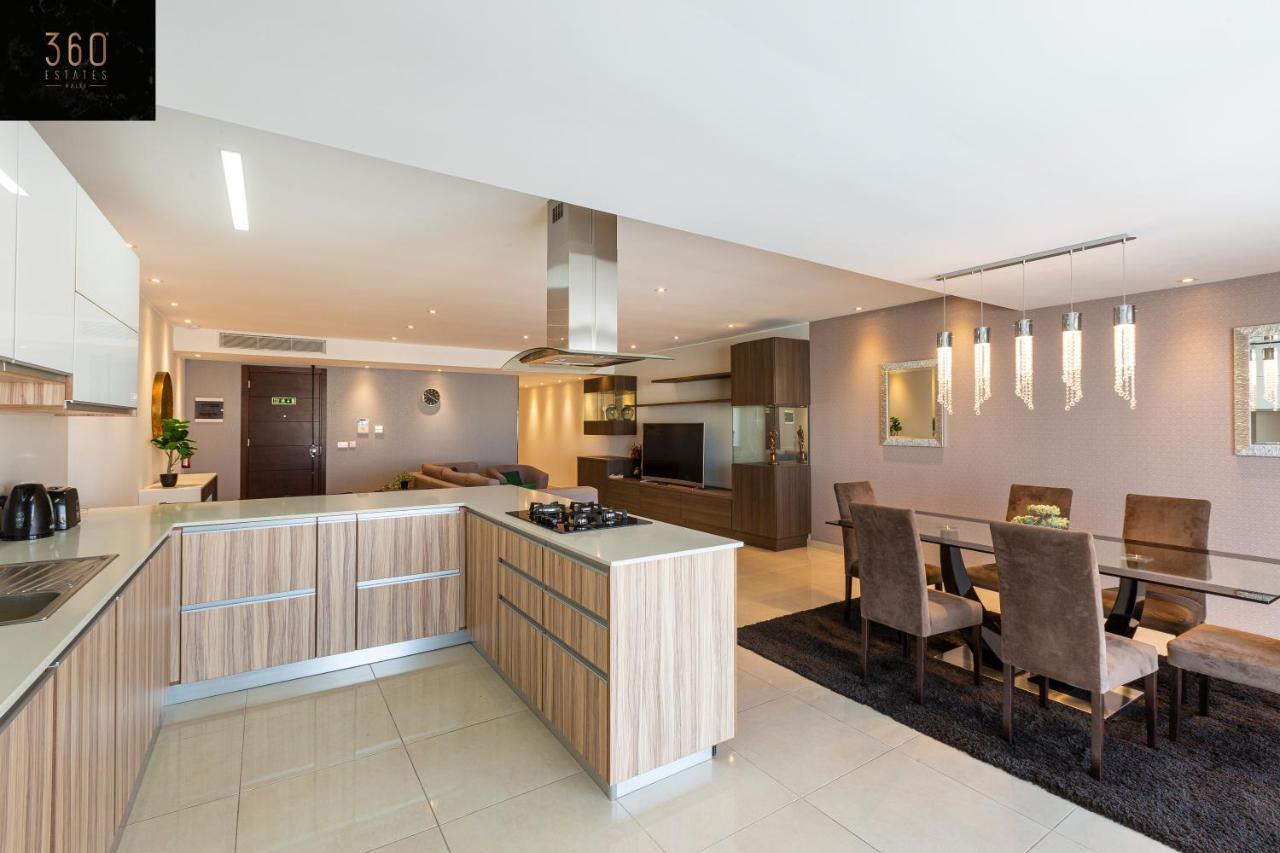 Seafront, Designer Apt With Private Terrace & Wifi By 360 Estates Pieta Exterior photo